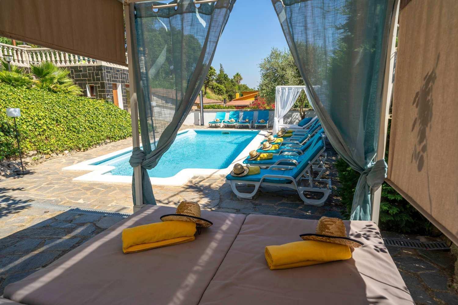 Villa Mont Brisa Massanet De La Selva Екстериор снимка